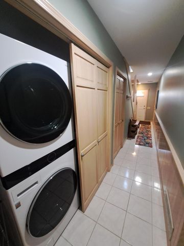 7205 Locust Avenue, Gary, IN 46403
