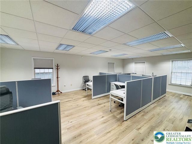 203 East Emmaus Avenue, Salisbury Twp, PA 18103