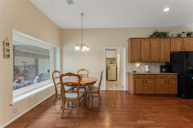 2313 Carriage Run E, Conroe, TX 77384