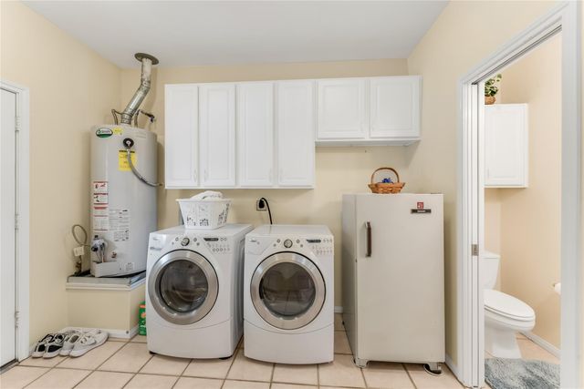 2313 Carriage Run E, Conroe, TX 77384