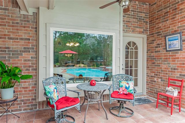 2313 Carriage Run E, Conroe, TX 77384