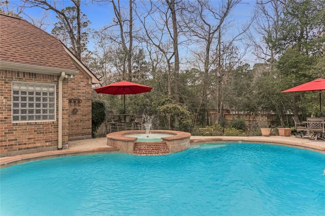 2313 Carriage Run E, Conroe, TX 77384