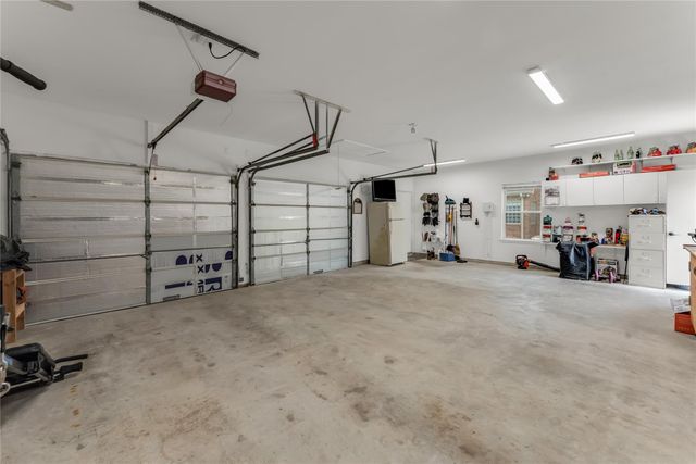 2313 Carriage Run E, Conroe, TX 77384