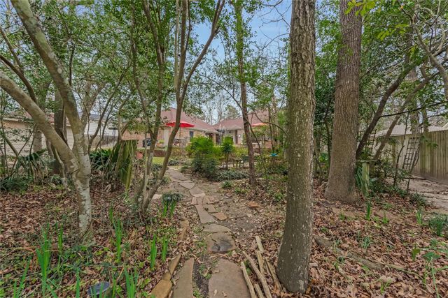 2313 Carriage Run E, Conroe, TX 77384