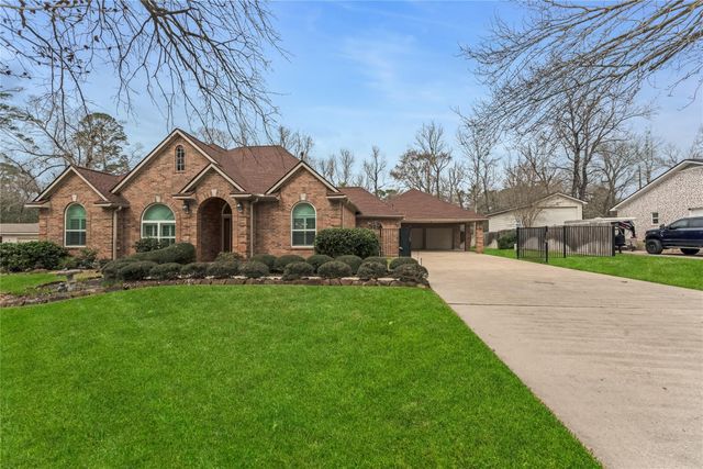 2313 Carriage Run E, Conroe, TX 77384
