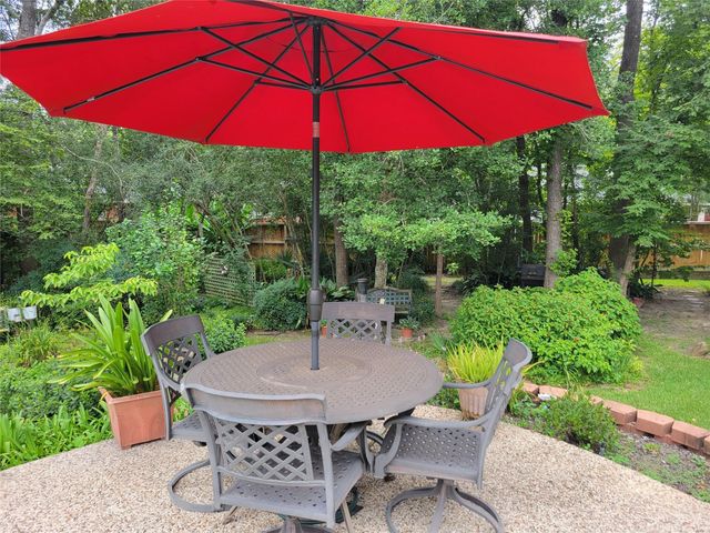 2313 Carriage Run E, Conroe, TX 77384