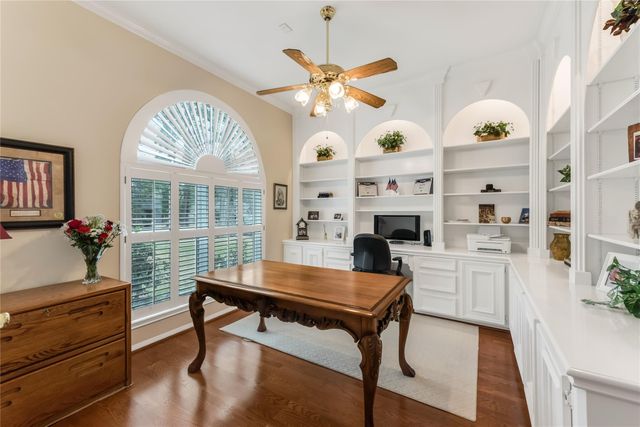 2313 Carriage Run E, Conroe, TX 77384