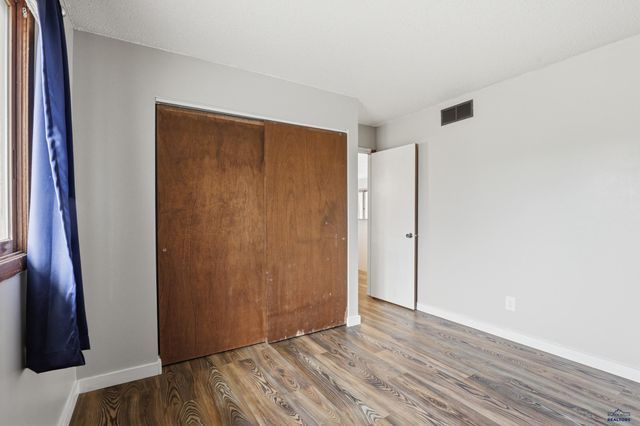 3643 IVY AVE, Rapid City, SD 57701