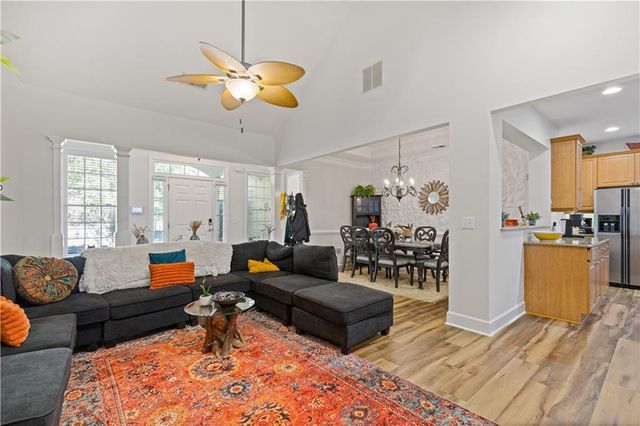 2002 Macland Square Drive 1, Marietta, GA 30064