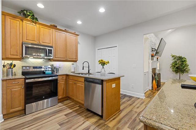 2002 Macland Square Drive 1, Marietta, GA 30064