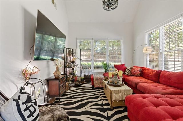 2002 Macland Square Drive 1, Marietta, GA 30064