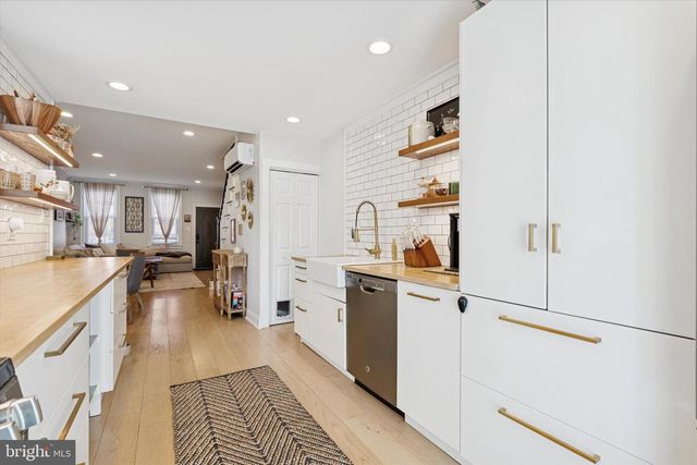 2213 TULIP ST, Philadelphia, PA 19125