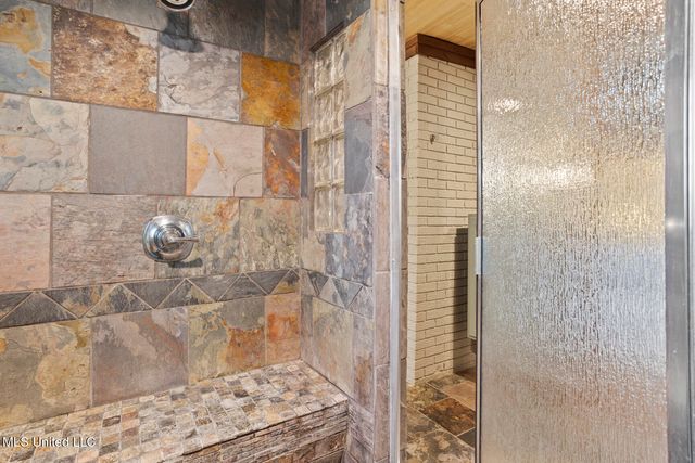 4215 Athens Drive, Jackson, MS 39211