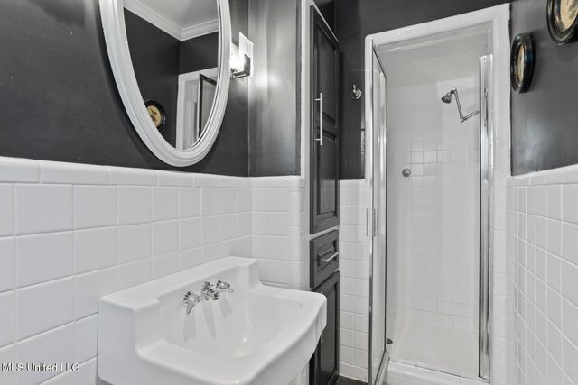 4215 Athens Drive, Jackson, MS 39211