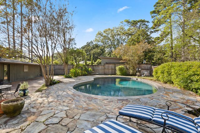 4215 Athens Drive, Jackson, MS 39211