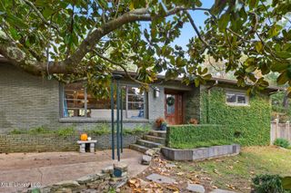 4215 Athens Drive, Jackson, MS 39211