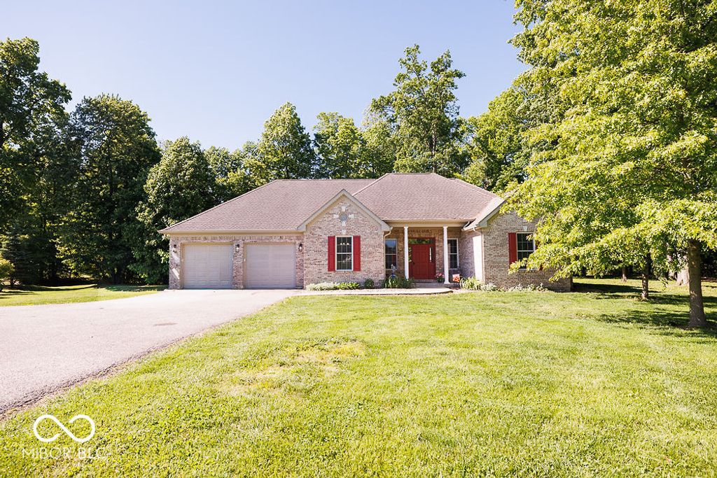 2314 Parkview Drive, Spencer, IN 47460