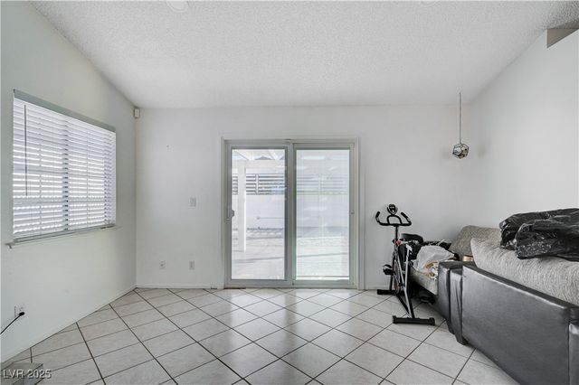 2268 Welsey Manor Drive, Las Vegas, NV 89156