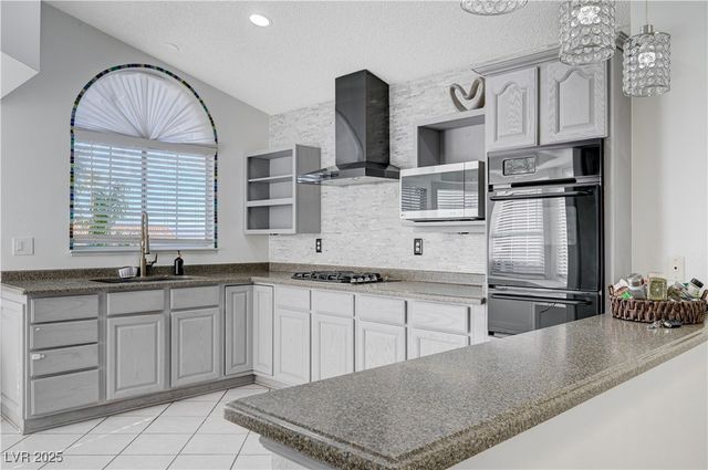 2268 Welsey Manor Drive, Las Vegas, NV 89156