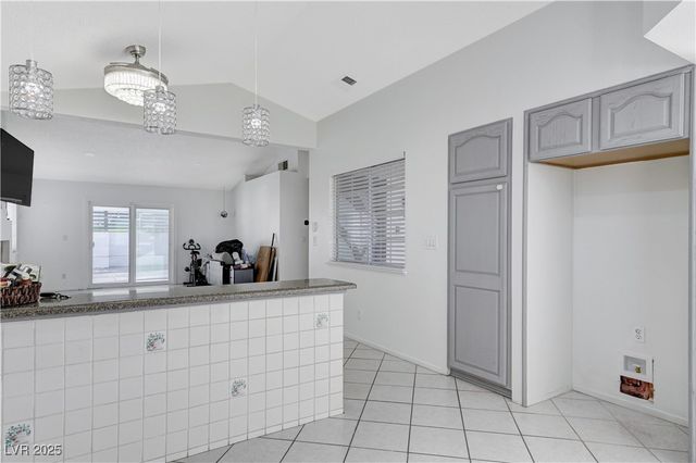 2268 Welsey Manor Drive, Las Vegas, NV 89156