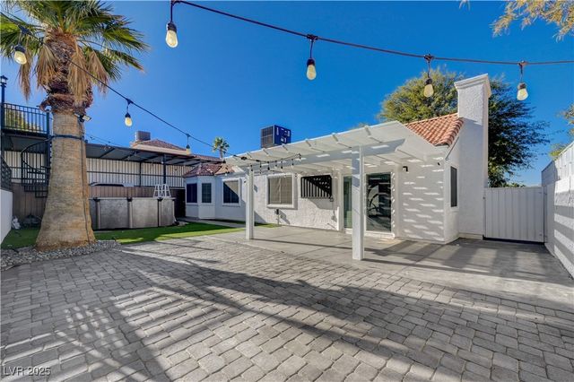 2268 Welsey Manor Drive, Las Vegas, NV 89156