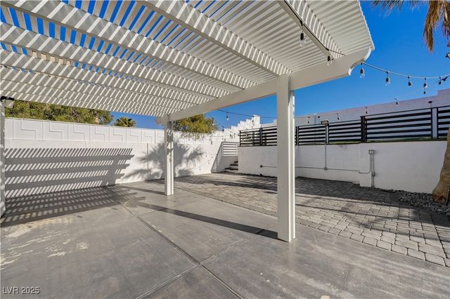 2268 Welsey Manor Drive, Las Vegas, NV 89156