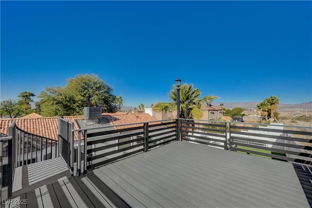 2268 Welsey Manor Drive, Las Vegas, NV 89156