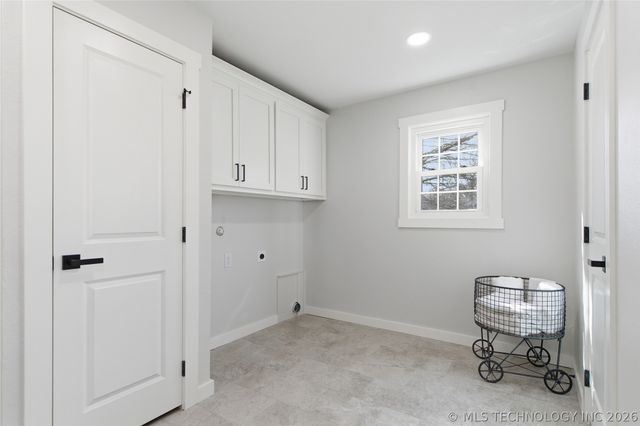 4675 Albert Road, Mounds, OK 74047