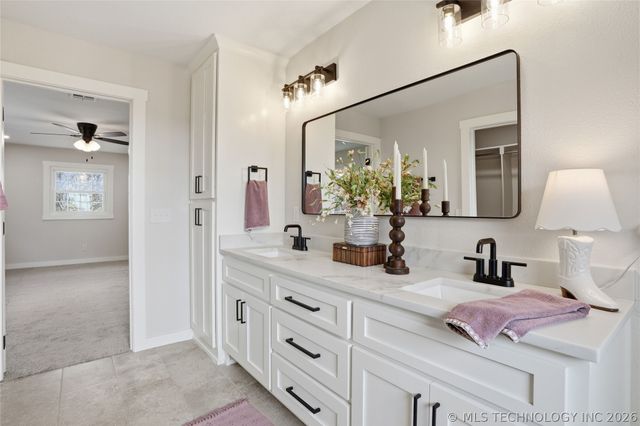 4675 Albert Road, Mounds, OK 74047