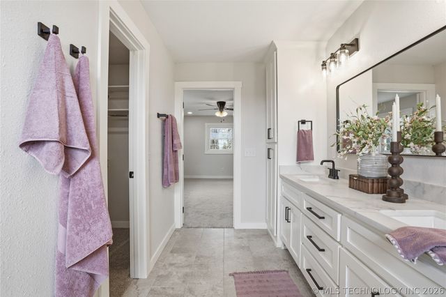 4675 Albert Road, Mounds, OK 74047