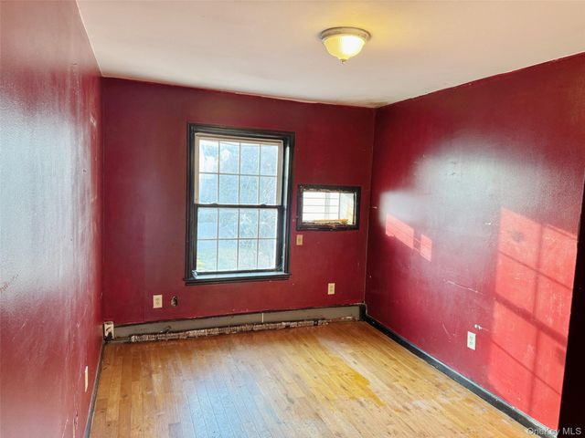 314 S 1st Avenue, Mount Vernon, NY 10550