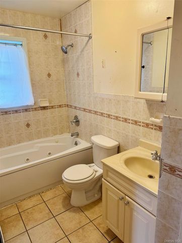 314 S 1st Avenue, Mount Vernon, NY 10550