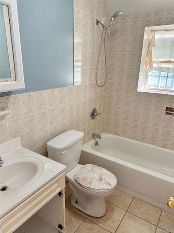 314 S 1st Avenue, Mount Vernon, NY 10550