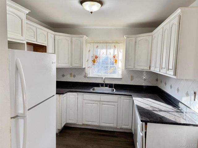 314 S 1st Avenue, Mount Vernon, NY 10550