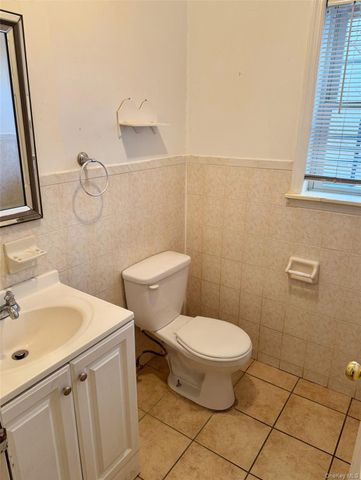 314 S 1st Avenue, Mount Vernon, NY 10550