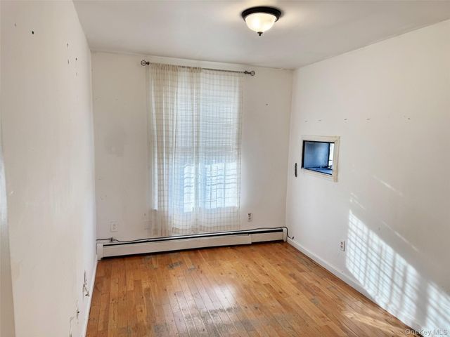 314 S 1st Avenue, Mount Vernon, NY 10550