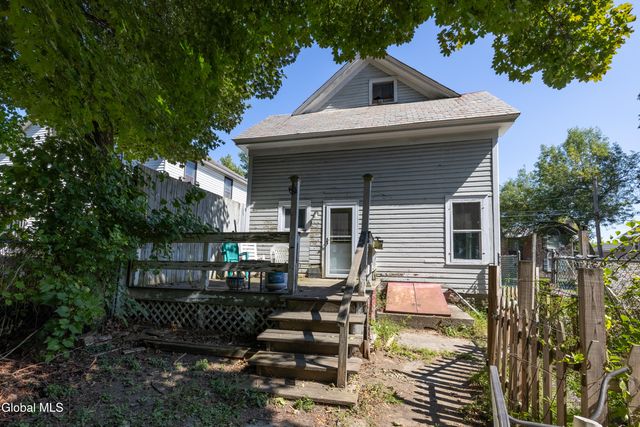 20 Walnut Street, Glens Falls, NY 12801