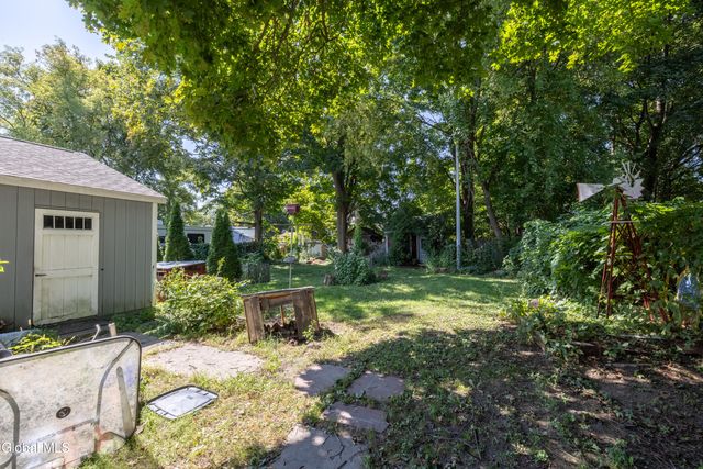 20 Walnut Street, Glens Falls, NY 12801