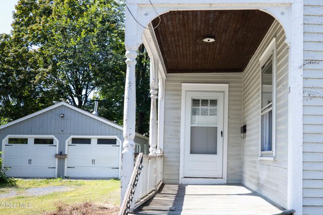 20 Walnut Street, Glens Falls, NY 12801