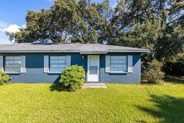 10405 N JASMINE AVENUE, Tampa, FL 33612