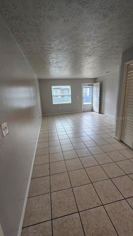 10405 N JASMINE AVENUE, Tampa, FL 33612