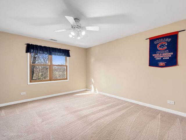 230 Plumtree Lane, West Chicago, IL 60185