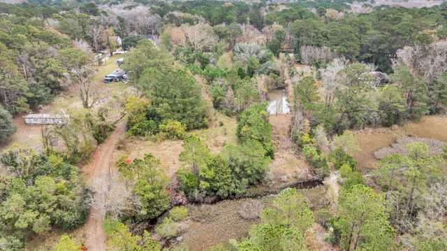 672 Main Road, Johns Island, SC 29455