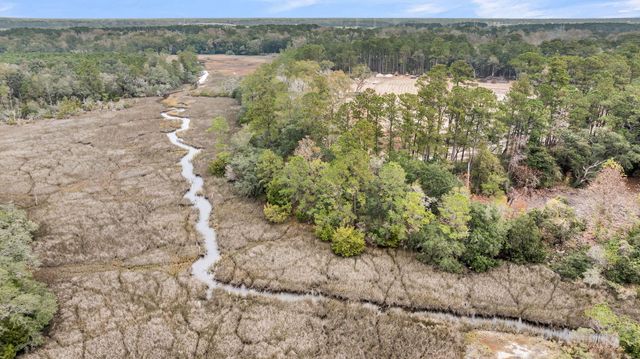 672 Main Road, Johns Island, SC 29455