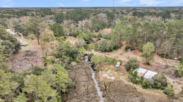 672 Main Road, Johns Island, SC 29455