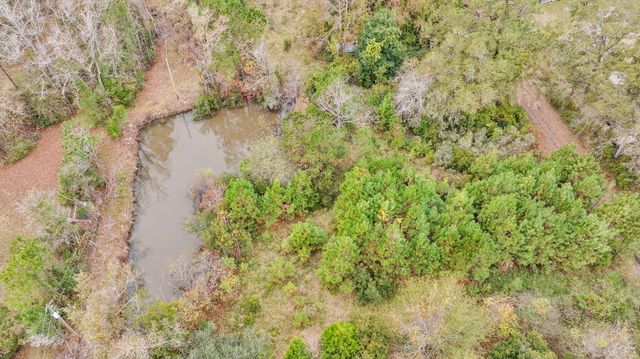 672 Main Road, Johns Island, SC 29455