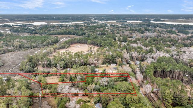 672 Main Road, Johns Island, SC 29455