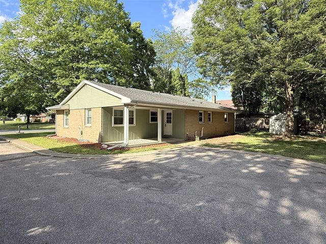 3918 Andora Avenue, Kalamazoo, MI 49006