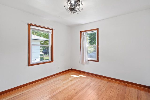 7018 31st AVENUE, Kenosha, WI 53142