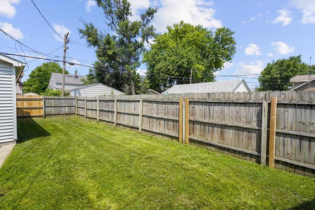 7018 31st AVENUE, Kenosha, WI 53142